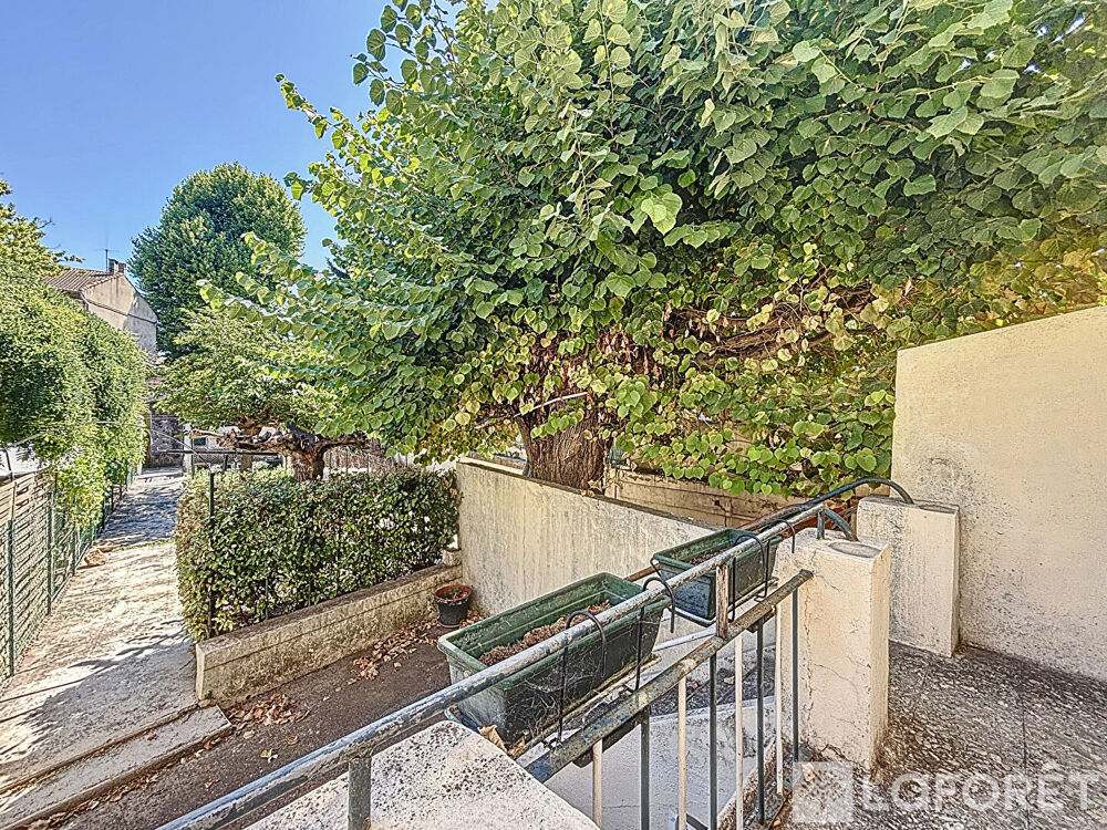 Vente Maison ORANGE CENTRE - Maison avec sous-sol, jardin arboré et garage. Orange