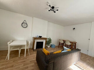  Appartement à louer 3 pièces 68 m²