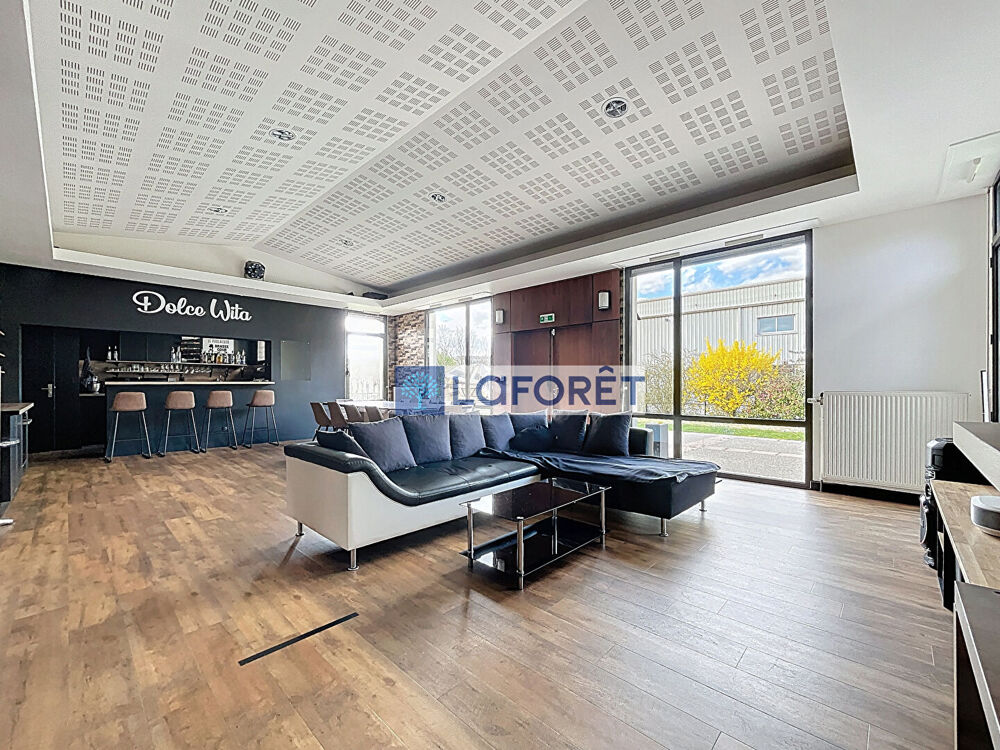Maison Chevillon 3 pièce(s) 292 m²