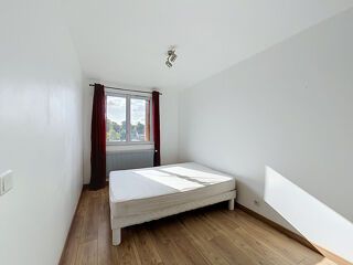 Appartement à louer 3 pièces 60 m²