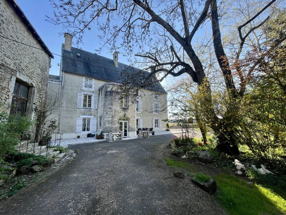 � vendre  Villa Chef-Boutonne (79110)