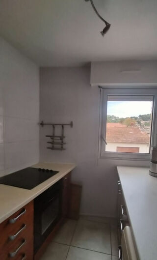  Appartement à louer 3 pièces 68 m²