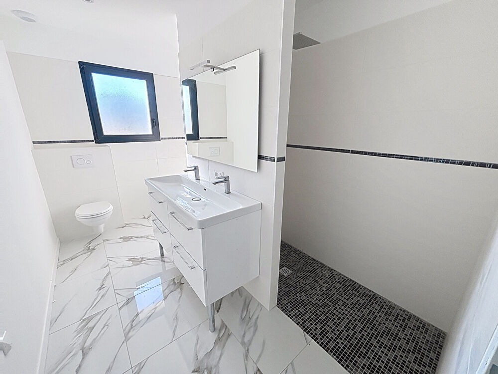 MAISON NEUVE DE PLAIN PIED A LEOJAC 113 m² sur 750 m² de terrain