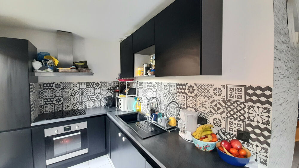 Maison Venissieux T4 89 m2 avec garage et parking