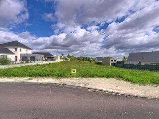  Terrain à vendre 1077 m²