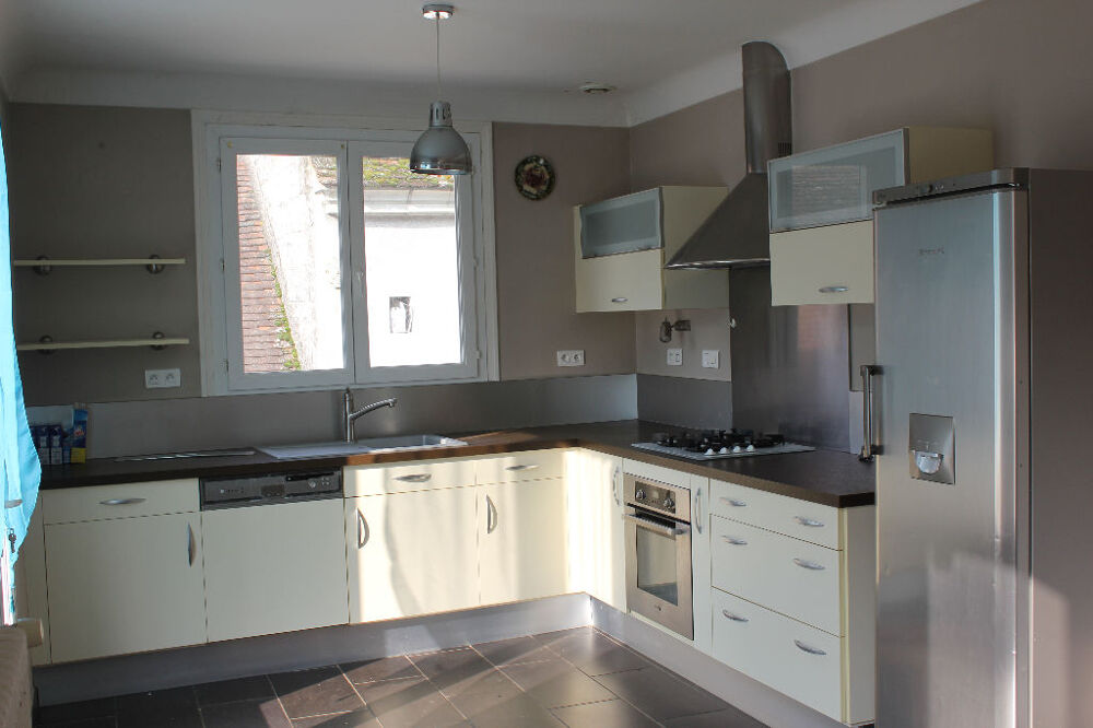 Location Appartement Bel appartement avec terrasse à louer à Loches Loches