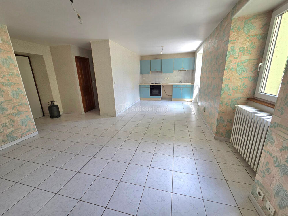 Vente Appartement APPARTEMENT T4 91.26 m² 159000 EUROS Maiche