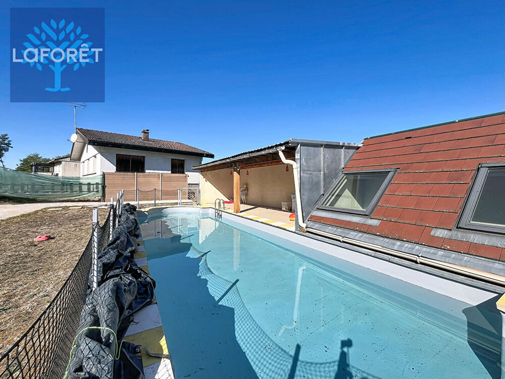 Vente Maison Maison Mattaincourt 6 pièce(s) 227m2 Mattaincourt