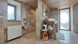  Maison  vendre 8 pices 132 m