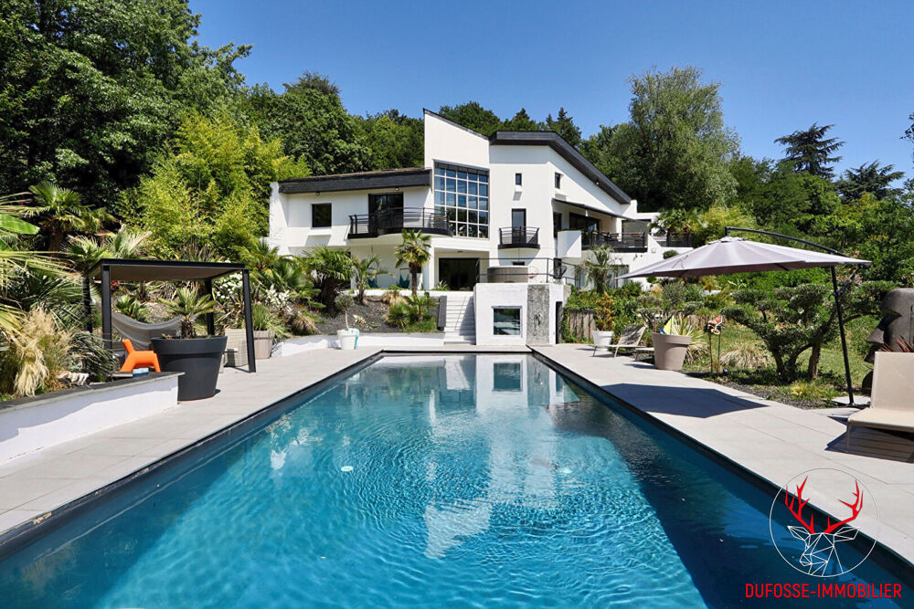Villa d'architecte 305 m² 4 suites Piscine