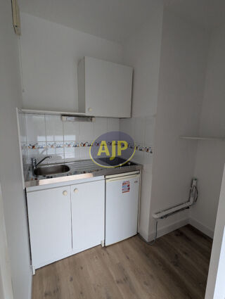  Appartement � louer 1 pi�ce 28 m�