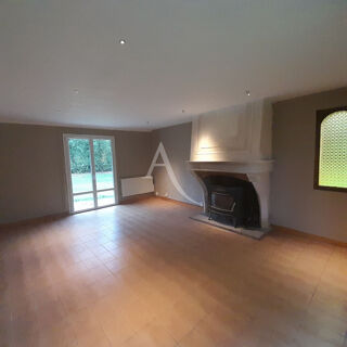  Maison à louer 5 pièces 80 m²