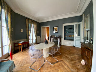  Appartement à vendre 8 pièces 313 m²