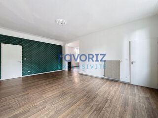  Appartement à louer 5 pièces 138 m²