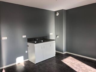  Appartement à louer 3 pièces 58 m²