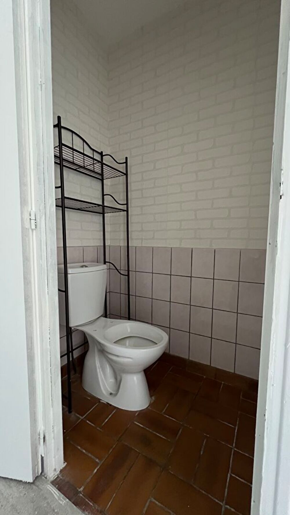Vente Maison EVRES : Maison de plain pied, 4 pièces, 3 chambres, garage et jardin Evres