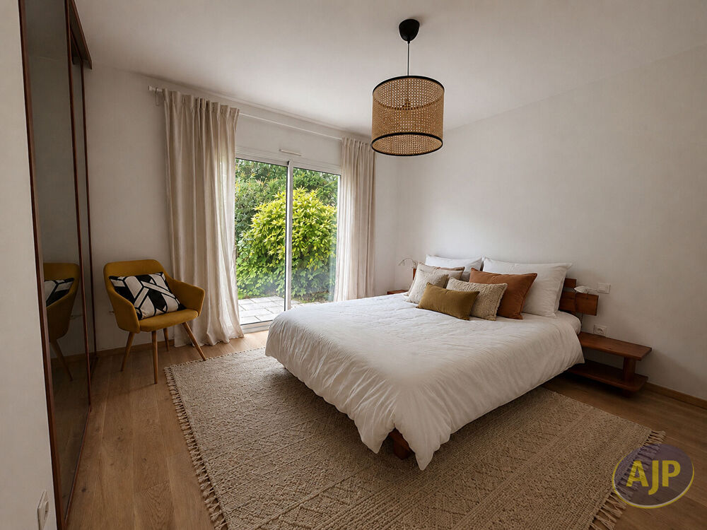 à vendre  Maison Sautron (44880)