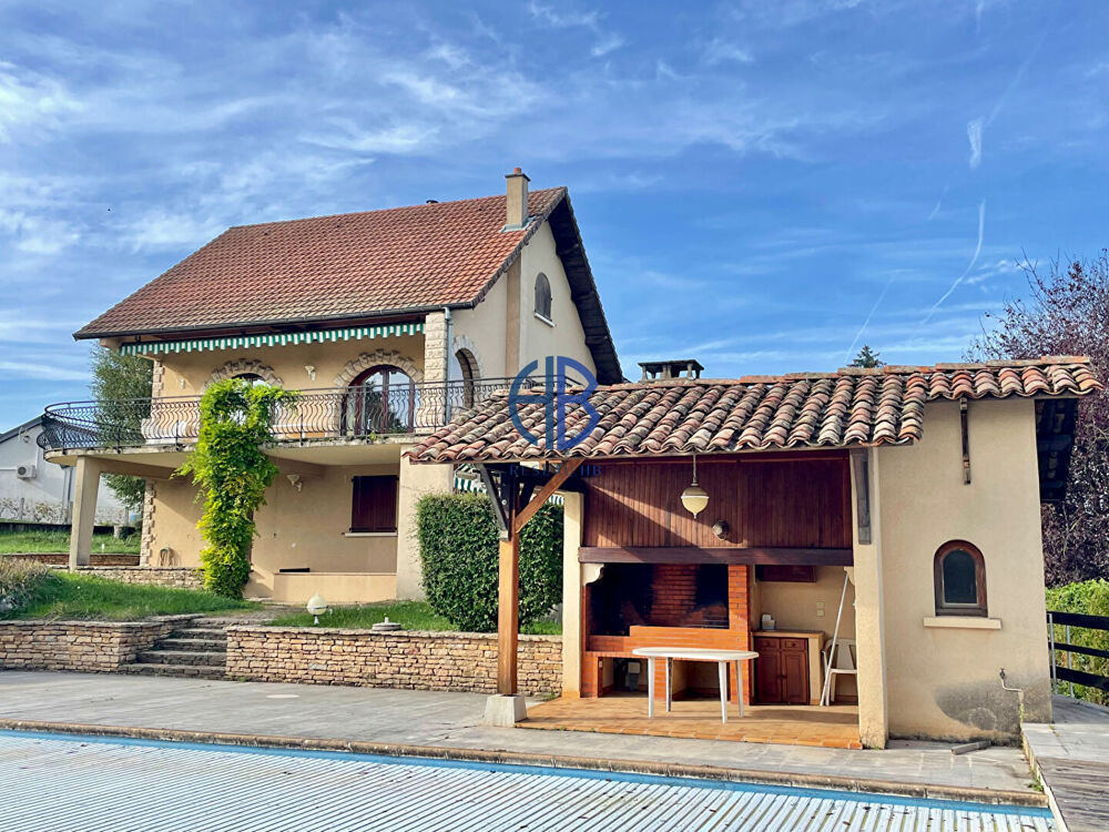 Maison 10 pièce(s) 365 m2