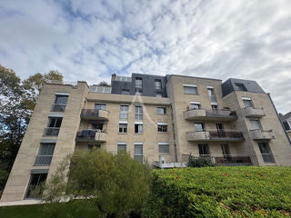  Parking / Garage � vendre 