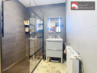  Maison � vendre 7 pi�ces 194 m�