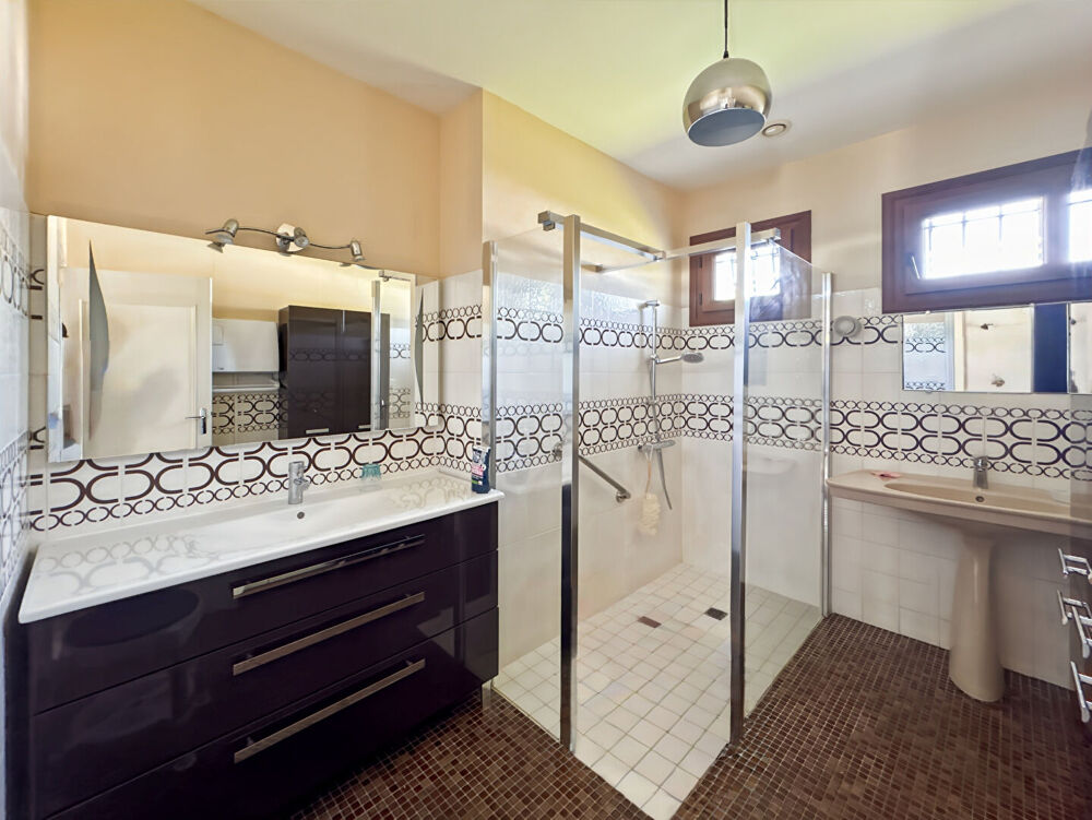 Maison Saint Etienne De Tulmont 5 pièce(s) 110 m2
