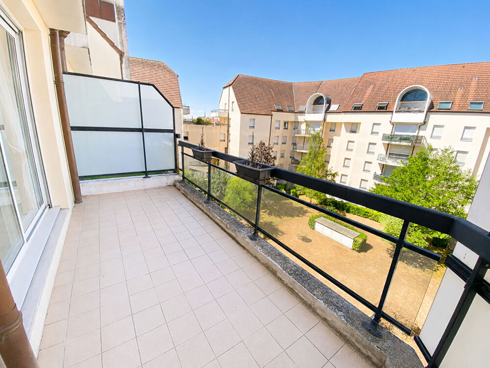 NOUVEAUTÉ - T4 avec balcon, ascenseur, stationnement et cave