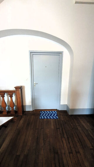  Immeuble � vendre 715 m�