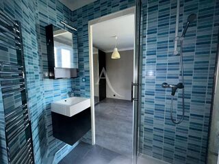  Appartement à louer 2 pièces 42 m²
