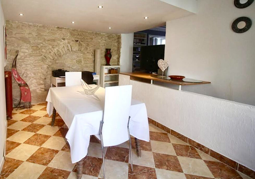 Maison avec dépendance - 4 chambres - 121 m2