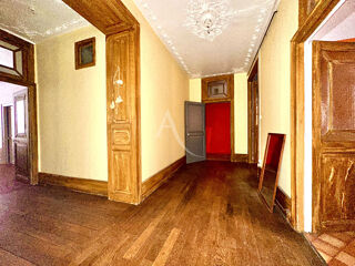  Immeuble à vendre 1623 m²