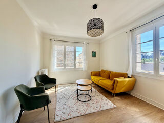  Appartement à louer 3 pièces 61 m²