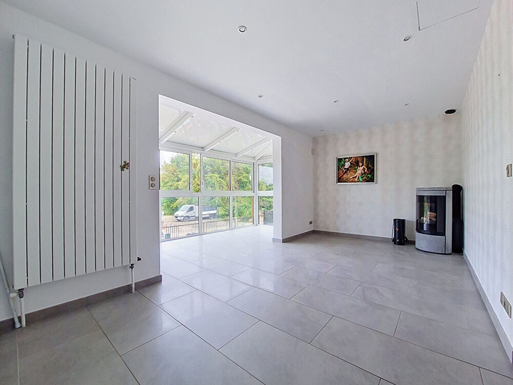 Vente Maison Face à la Marne, une maison de caractère aux multiples possibilités Saint jean les deux jumeaux
