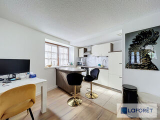  Appartement à louer 2 pièces 45 m²