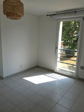  Appartement à louer 2 pièces 43 m²
