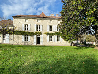  Maison à vendre 14 pièces 425 m²