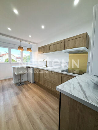  Appartement � vendre 5 pi�ces 93 m�