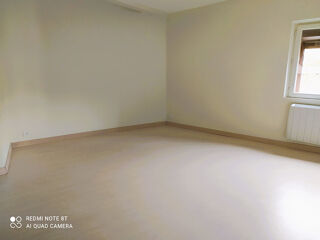  Appartement à louer 3 pièces 49 m²