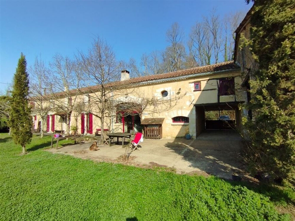 Maison Sourzac 8 pièce(s) 232 m2