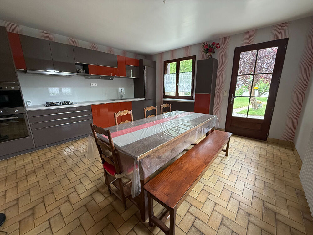Vente Maison Maison de 6 pièces à Guilliers (56490) Guilliers