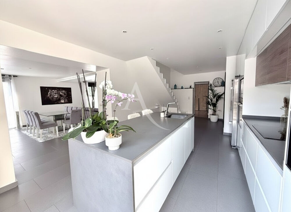 à vendre  Maison Villeneuve-Saint-Denis (77174)