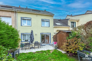  Maison  vendre 7 pices 117 m