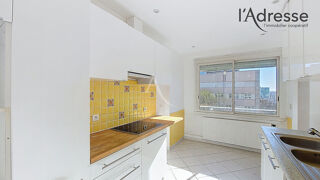  Appartement à vendre 5 pièces 121 m²