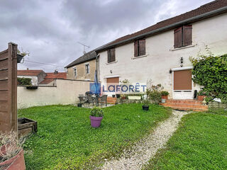  Maison à vendre 10 pièces 296 m²