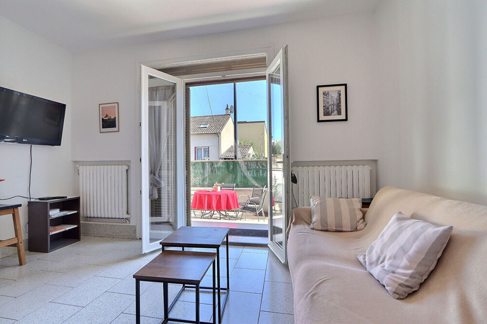 Vente Immeuble Maison individuelle - 3 logements Aubervilliers
