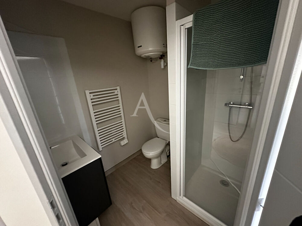 Le Séquestre, studio meublé 1 pièce,15m²