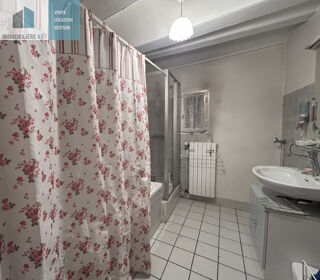  Immeuble à vendre 180 m²