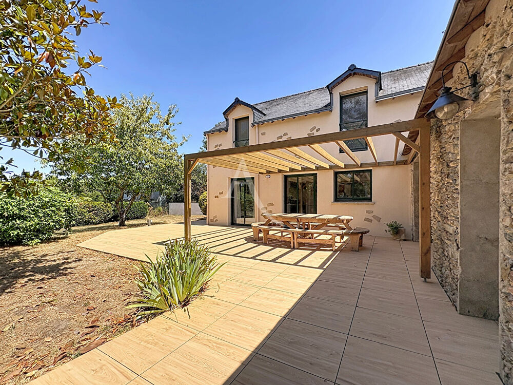 SAINT MARS DU DESERT Maison Familiale 162 m² (4 chambres)