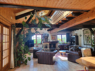  Maison � vendre 10 pi�ces 256 m�