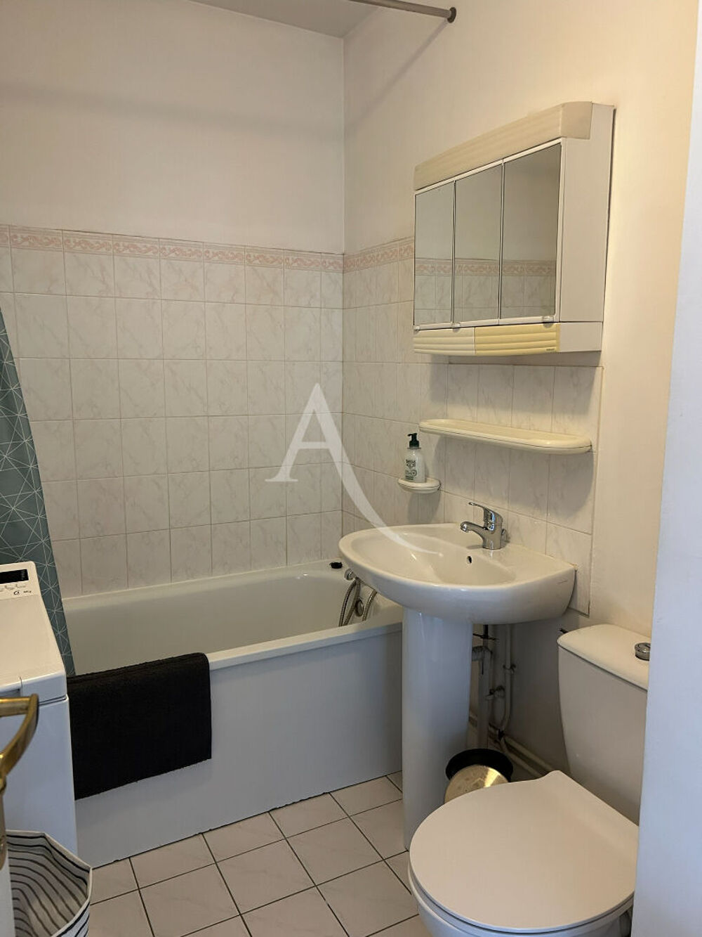 Location Appartement Appartement meublé Bussy Saint Georges 1 pièce(s) 18.28 m2 avec balcon + parking Bussy saint georges