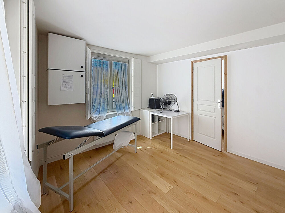 Chartres ? Rue du Docteur Maunoury ? T2 de plain-pied, accès PMR, parking sous-sol